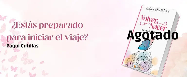 Autora Paqui Cutillas en el evento de lanzamiento de su libro "Volver a Nacer: Un viaje de Vuelta a ti" en el Museo Hidráulico "Los Molinos del Río Segura".