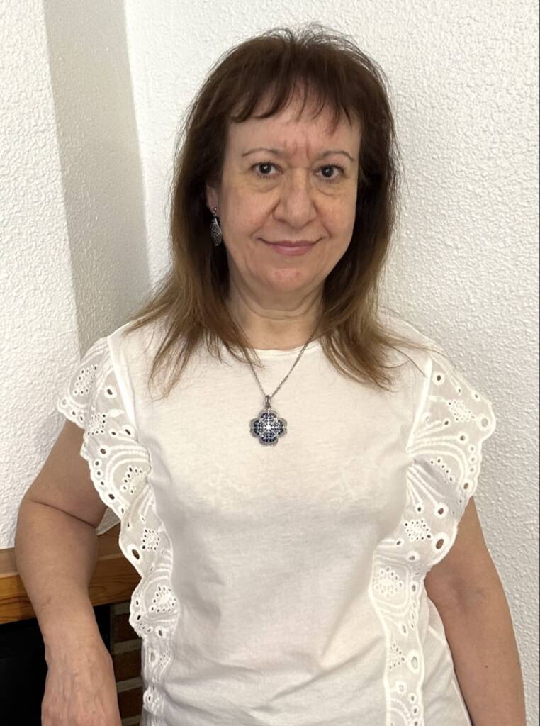 Retrato de la autora Mª Ángeles Rodríguez López